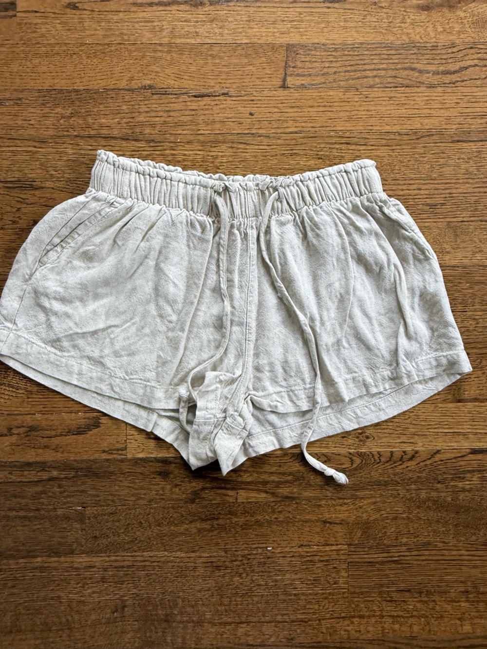 L.A. Hearts Cream Elastic Waist Linen Lounge Shorts